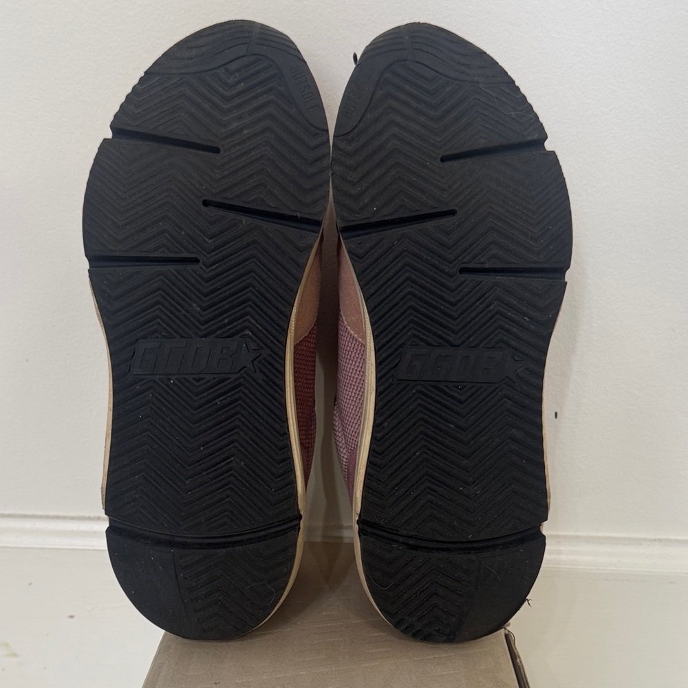 Golden Goose Running GG235 - Picture 5 of 10